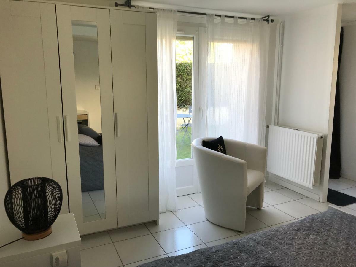 Apartment 36 M² Breteniere Exteriör bild